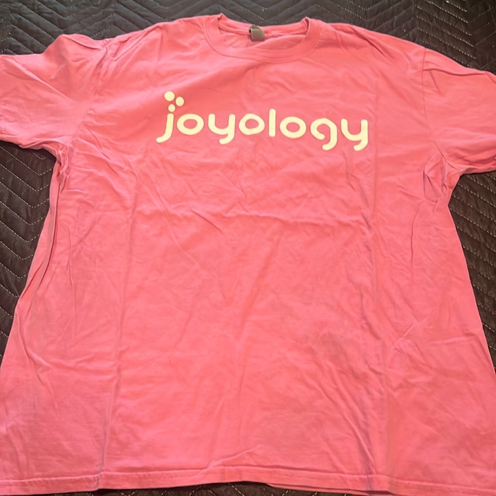 Brand : Gildan
Size : xL